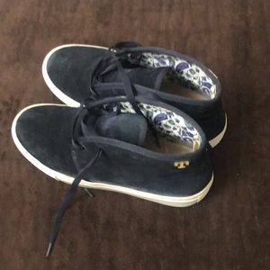 Tory Burch Women’s 7m Black Suede Leather Chukka Ankle Boots Platform Flats